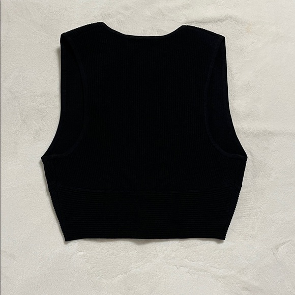 Aritzia Babaton Sculpt Knit Deep V Tank In Black - Picture 3 of 8